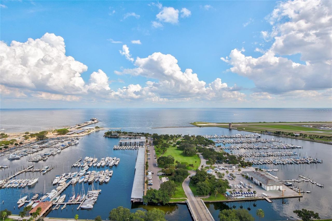 130 4th Avenue N, Unit 610, Saint Petersburg, FL 33701 Photo