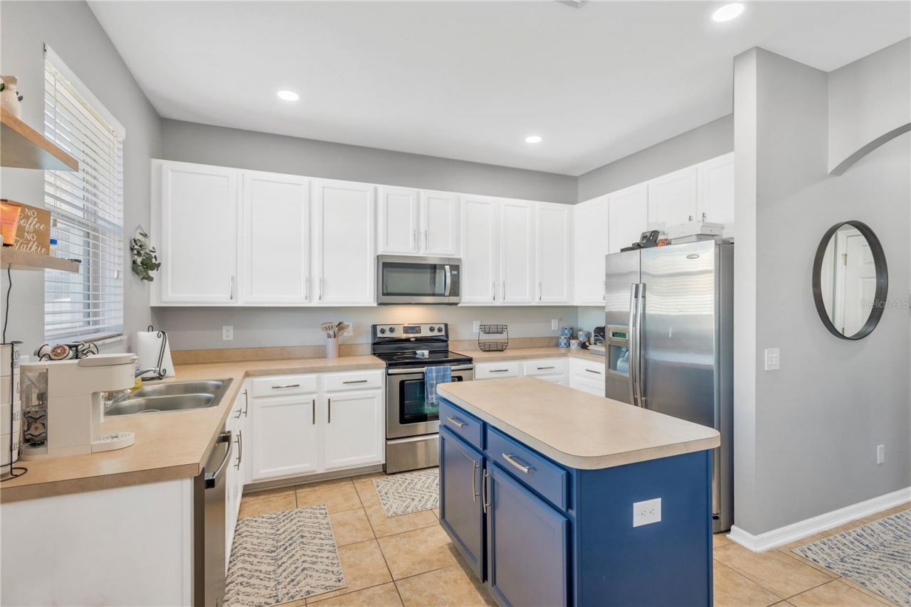18345 Fish Loop, Land O Lakes, FL 34638 Photo