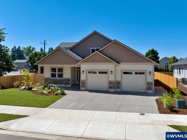 2125 NE Spitz Rd, Canby, OR 97013