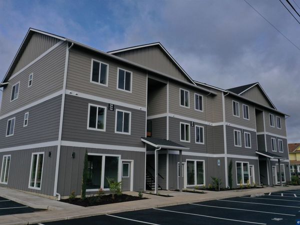 600 4th St, Gervais, OR 97026