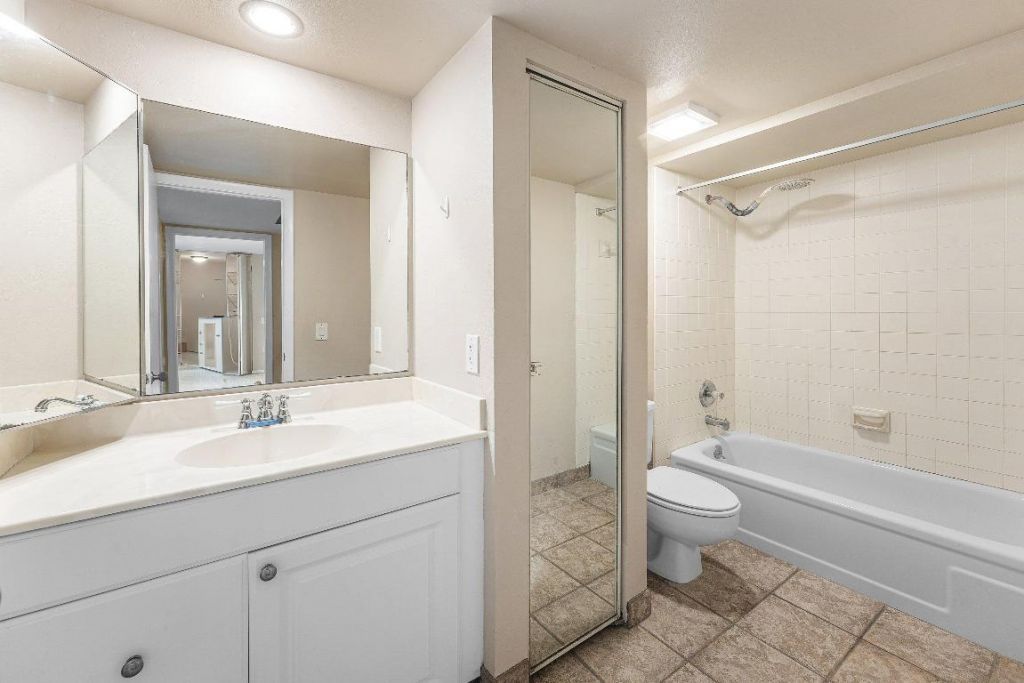 610 6th Court, Palm Beach Gardens, FL 33410 Photo