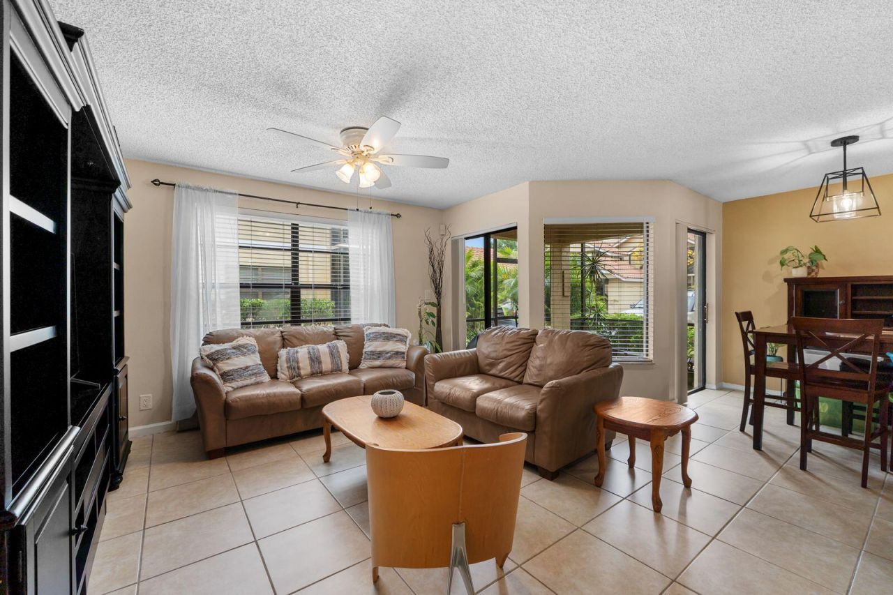 8427 Shadow Court, Unit 2, Coral Springs, FL 33071 Photo