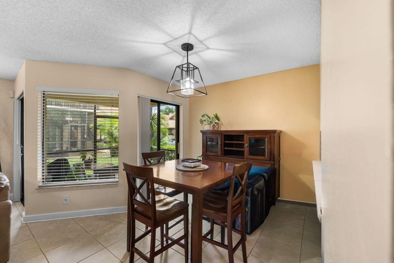 8427 Shadow Court, Unit 2, Coral Springs, FL 33071 Photo