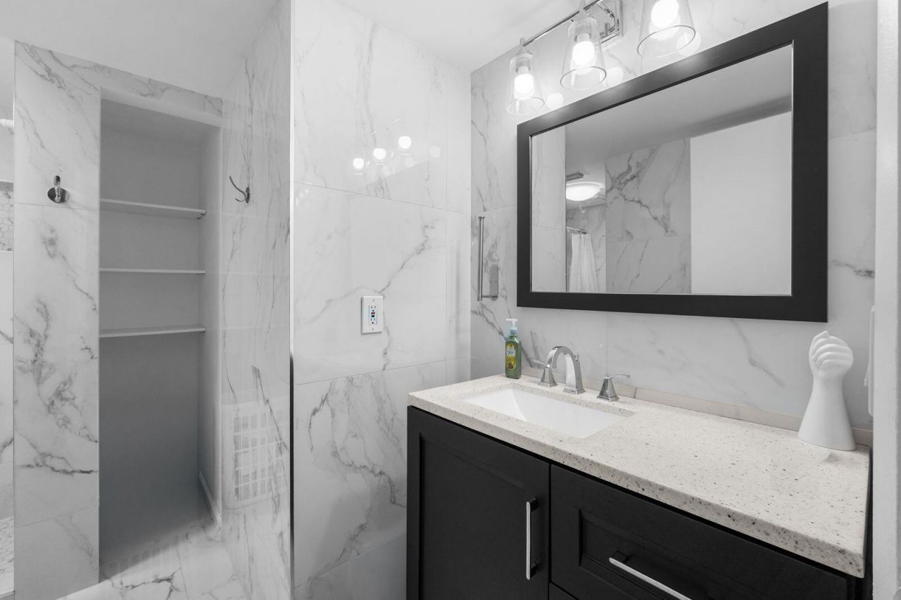 8427 Shadow Court, Unit 2, Coral Springs, FL 33071 Photo