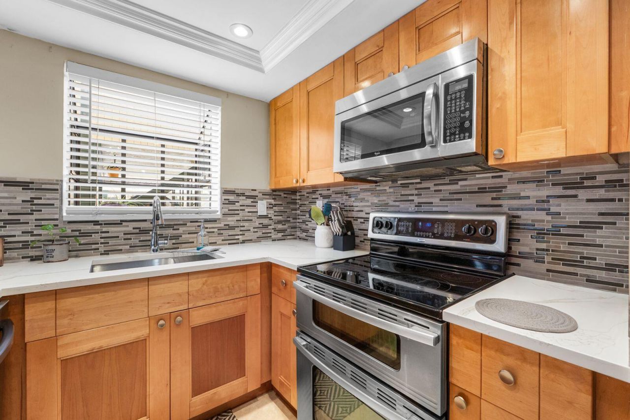 8427 Shadow Court, Unit 2, Coral Springs, FL 33071 Photo