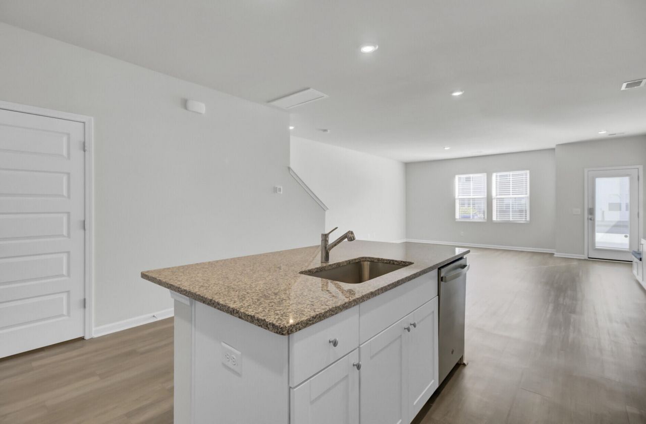 1471 Central Avenue Photo 12