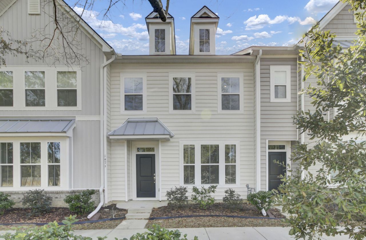 1471 Central Avenue Photo 2