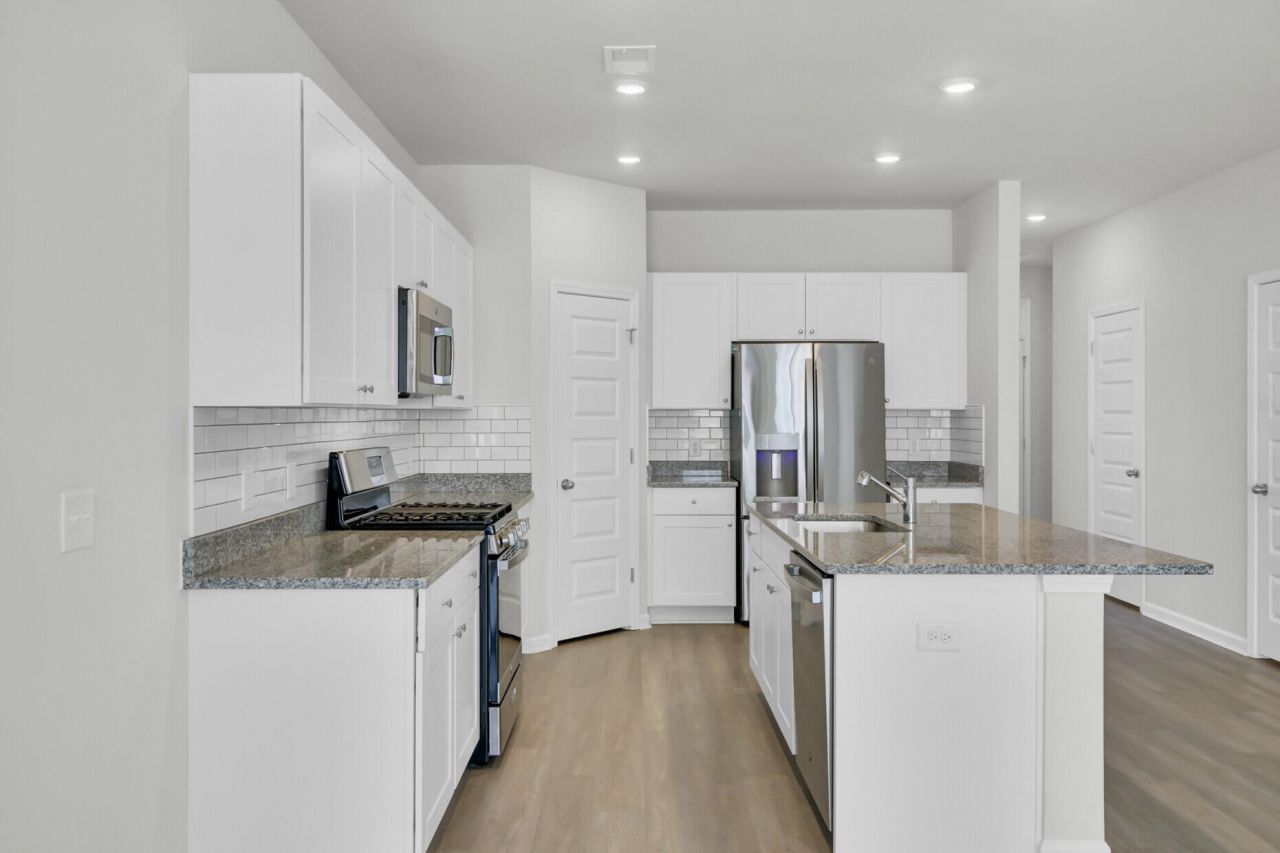 1471 Central Avenue Photo 9