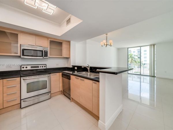 140 S Dixie Hwy , Unit 602, Hollywood, FL 33020