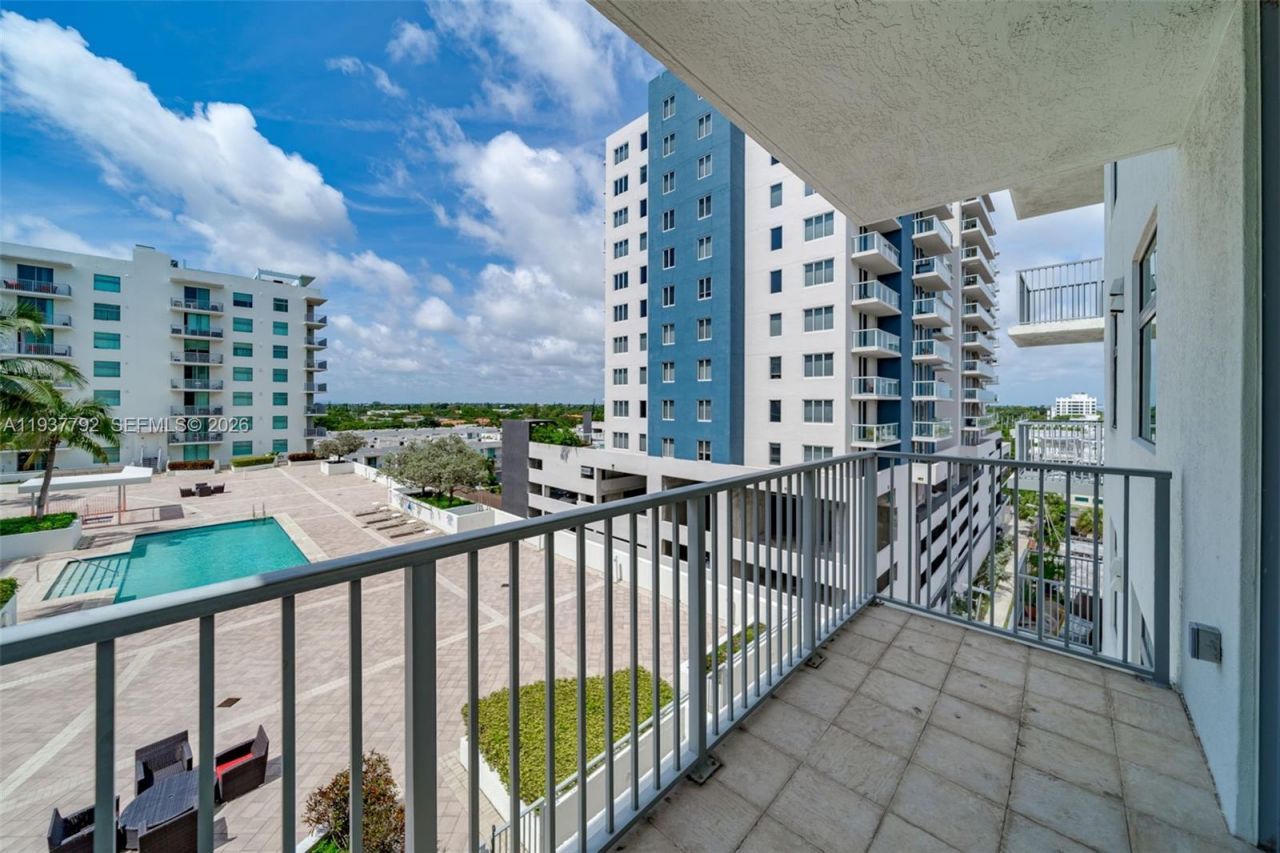 140 S Dixie Hwy , Unit 602, Hollywood, FL 33020 Photo