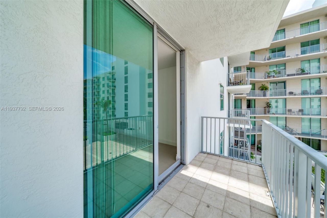 140 S Dixie Hwy , Unit 602, Hollywood, FL 33020 Photo