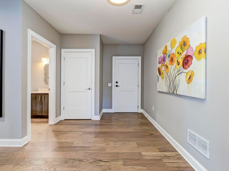 5189 Highpointe Lakes Drive , Unit 8205, Westerville, OH 43081 Photo 3