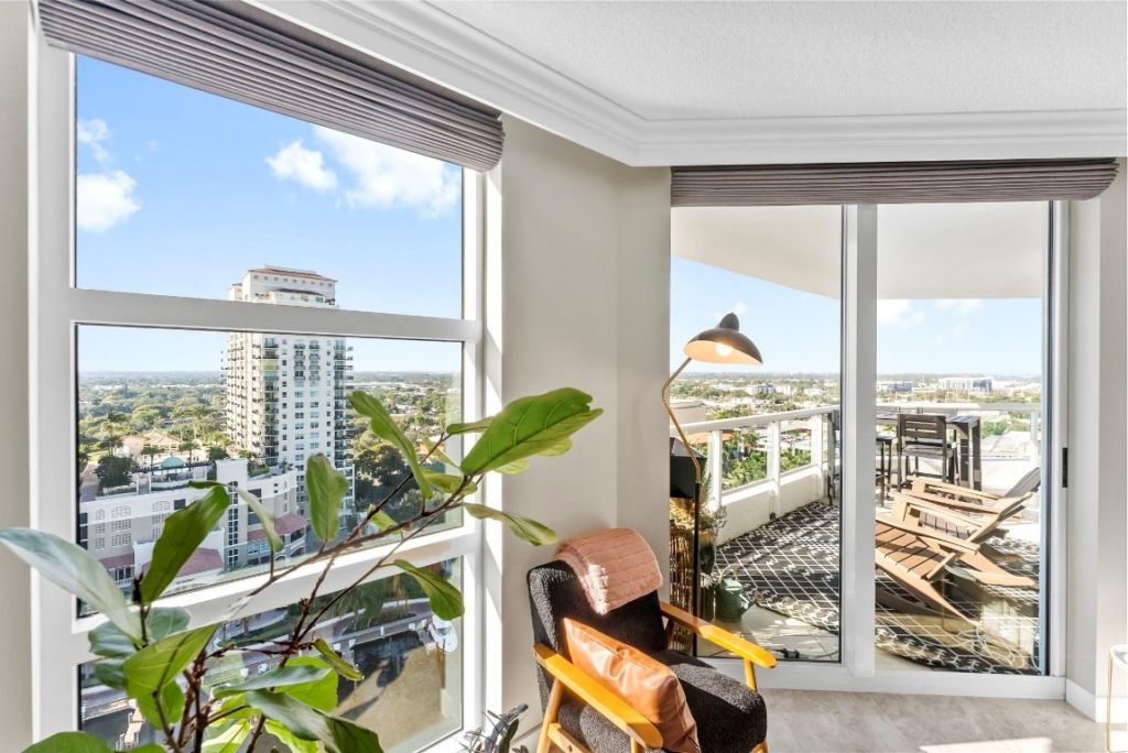 401 SW 4th Avenue, Unit 1706, Fort Lauderdale, FL 33315 Photo