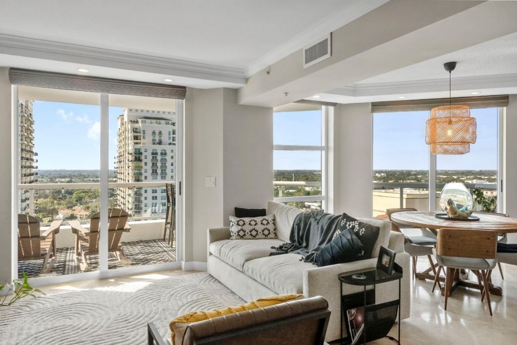 401 SW 4th Avenue, Unit 1706, Fort Lauderdale, FL 33315 Photo