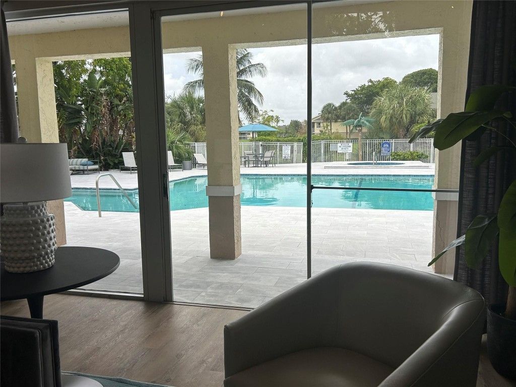 2823 N Course Drive, Unit 201, Pompano Beach, FL 33069 Photo