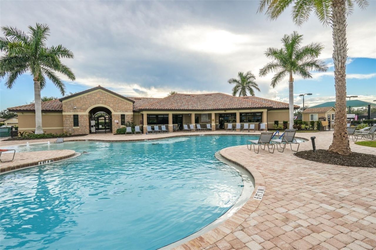 6650 Willowshire Way, Bradenton, FL 34212 Photo