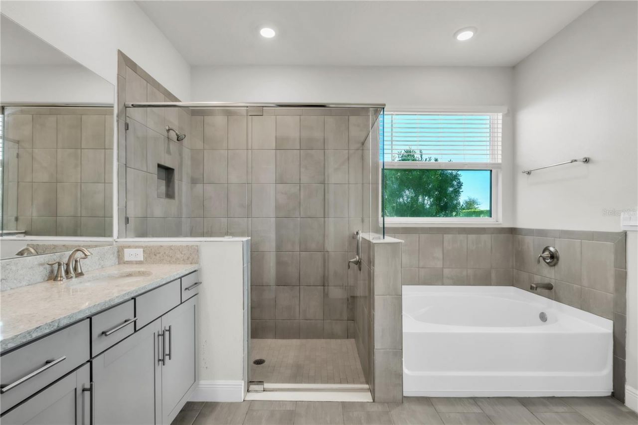 17718 Barley Drive, Bradenton, FL 34211 Photo