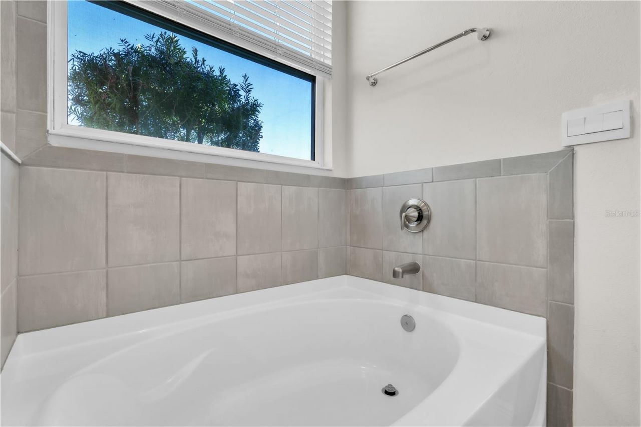 17718 Barley Drive, Bradenton, FL 34211 Photo