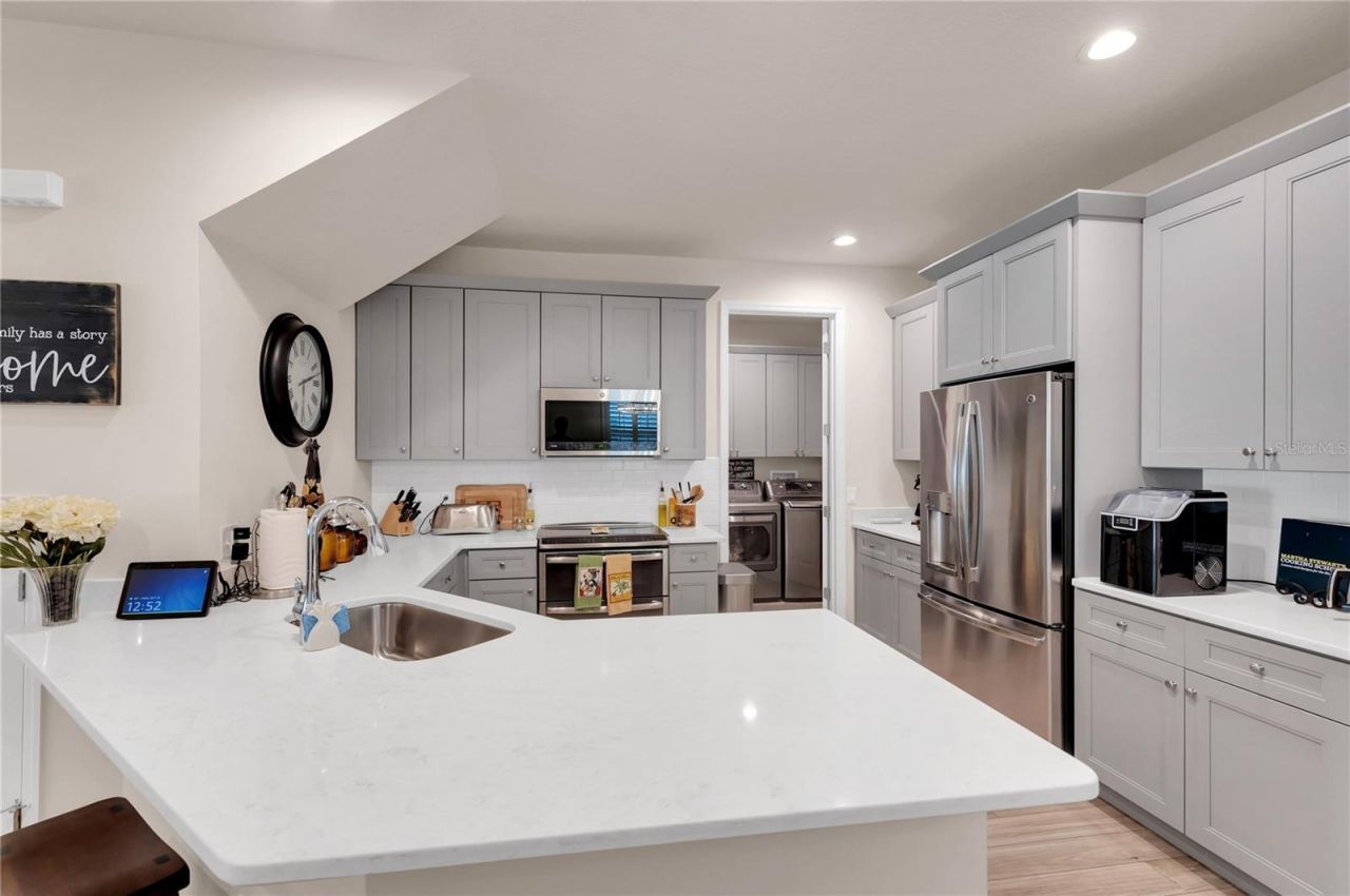 2280 Montview Drive, Clearwater, FL 33763 Photo