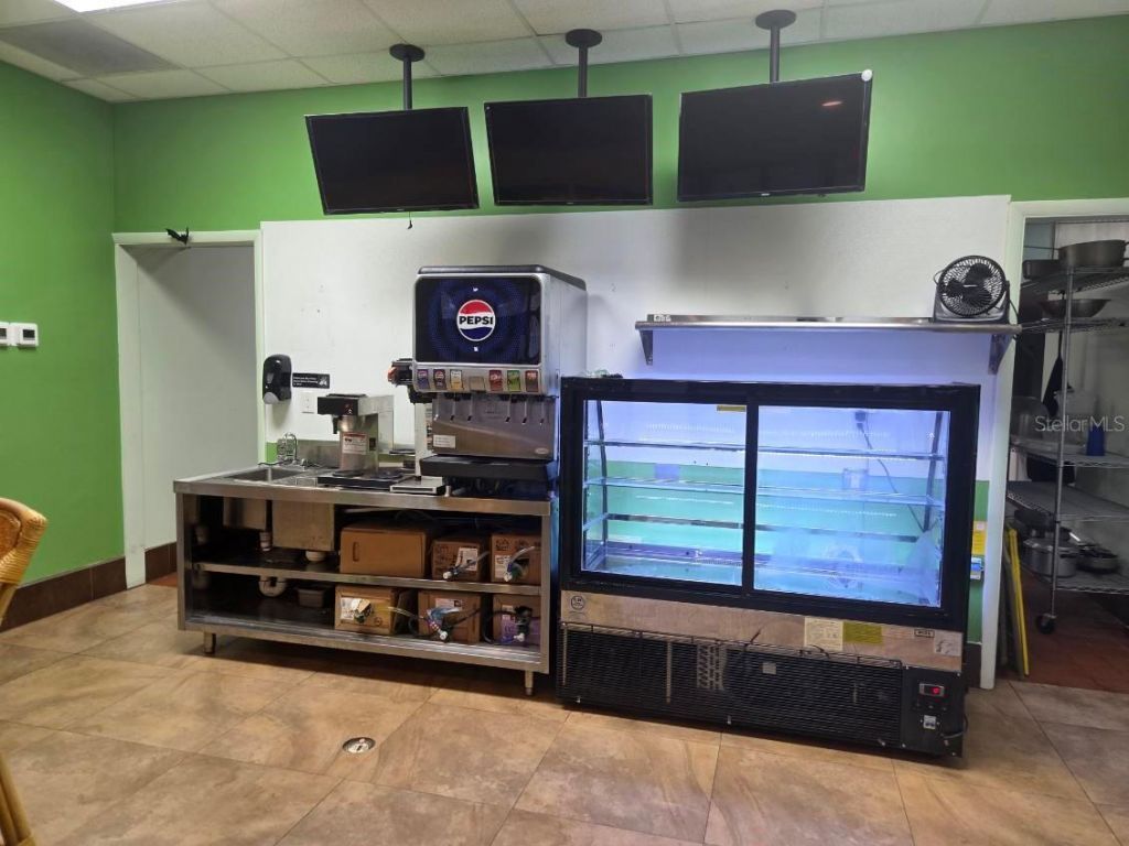 38201 10th Avenue, Zephyrhills, FL 33542 Photo