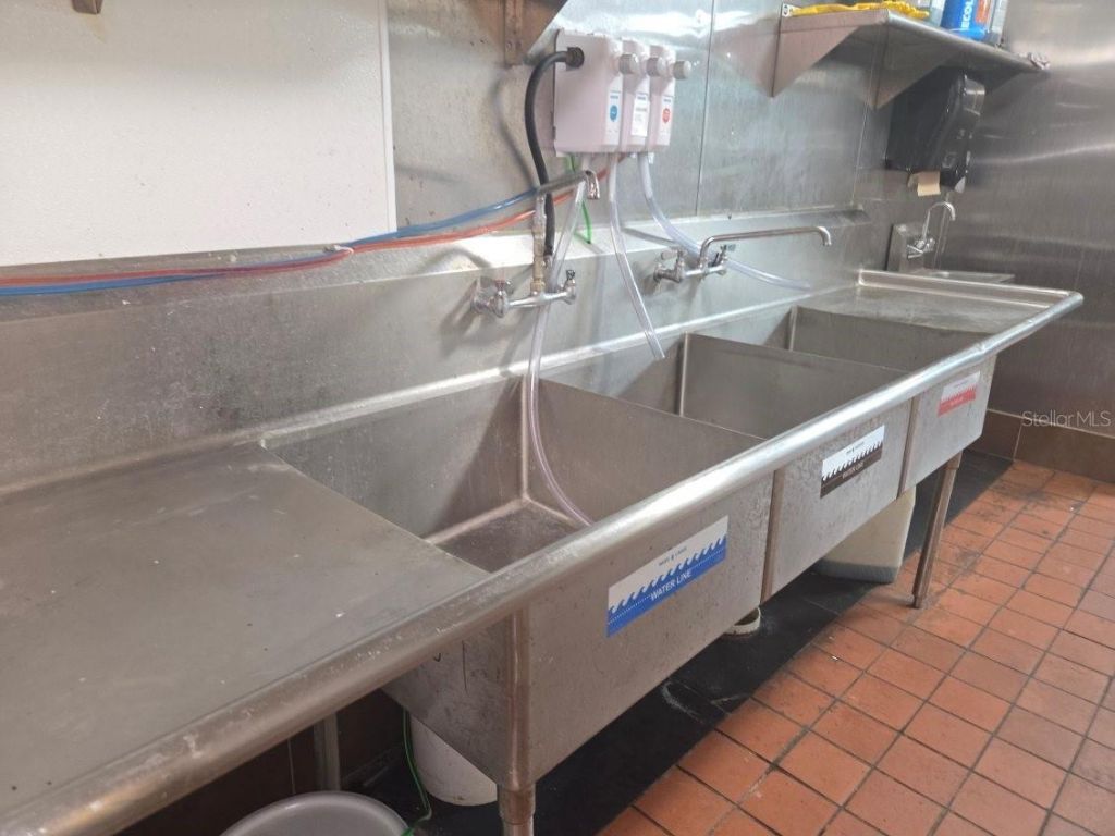 38201 10th Avenue, Zephyrhills, FL 33542 Photo