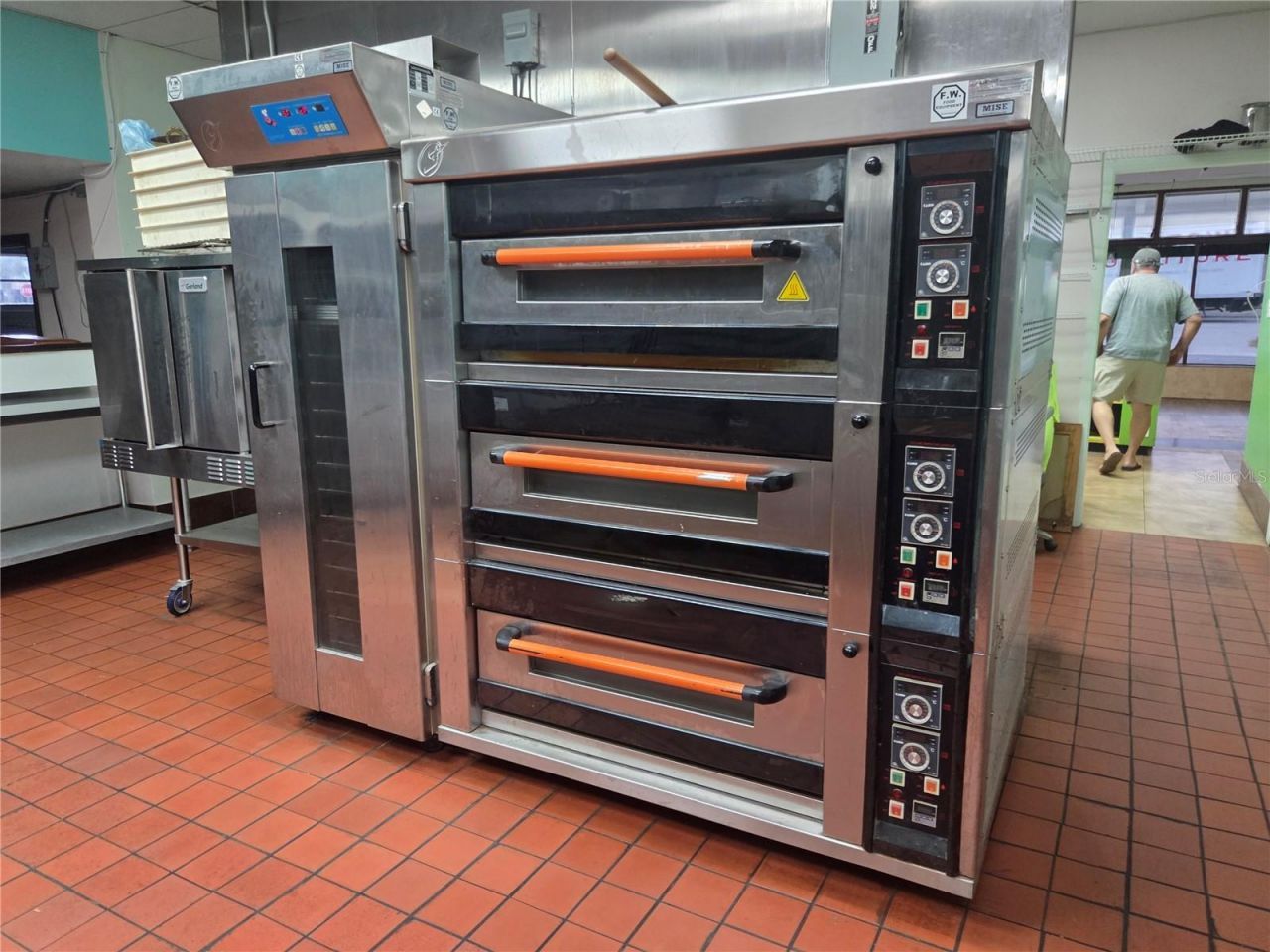 38201 10th Avenue, Zephyrhills, FL 33542 Photo