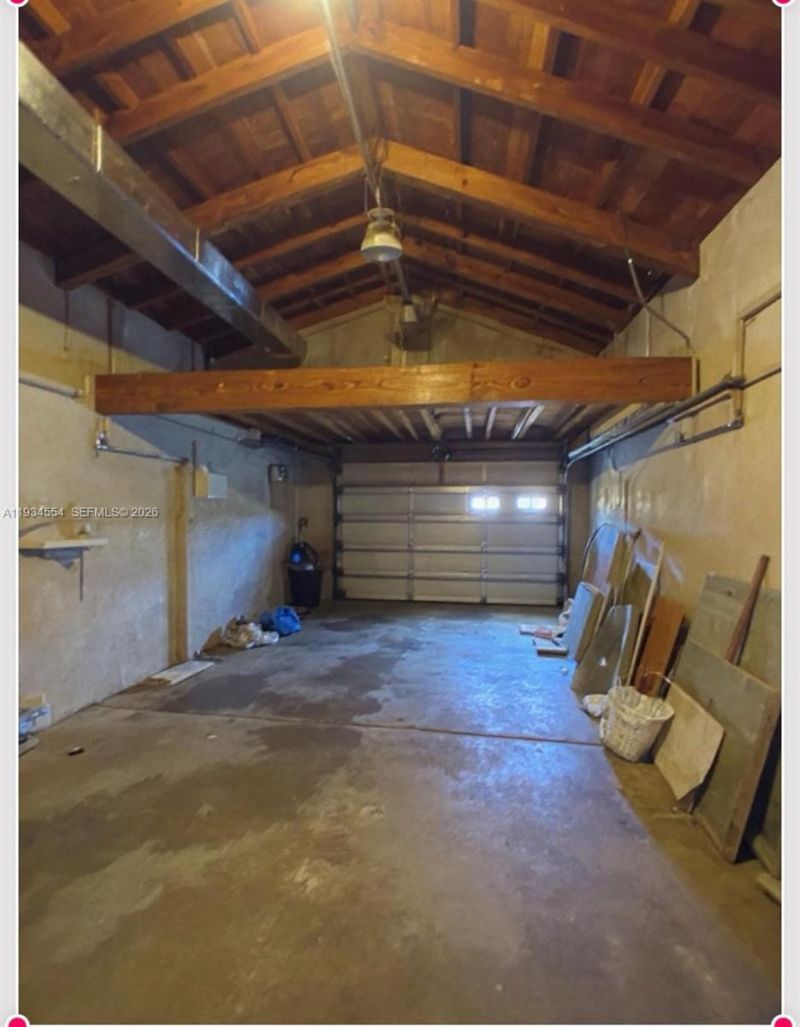 630 NE 165th St, Miami, FL 33162 Photo