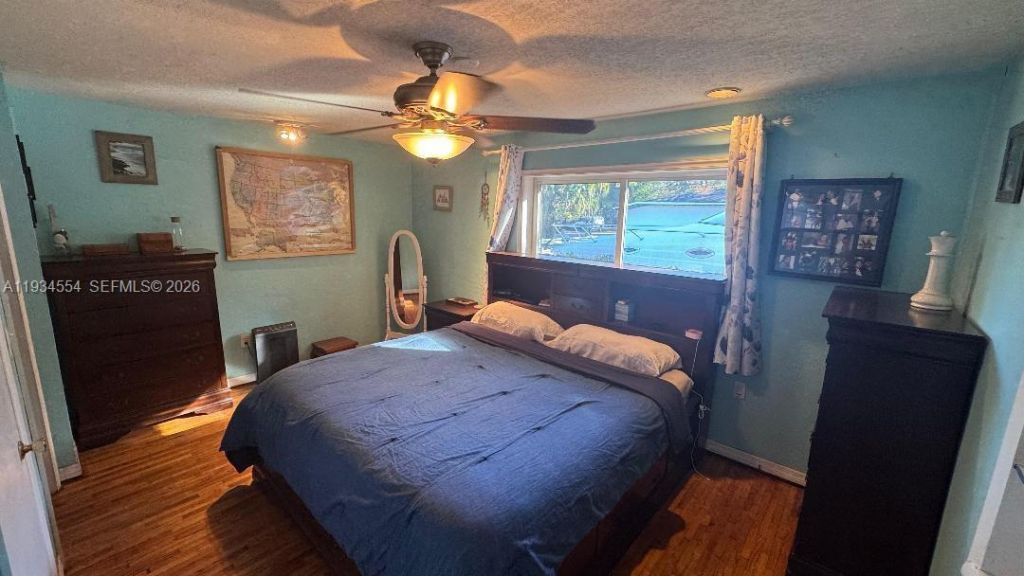 630 NE 165th St, Miami, FL 33162 Photo