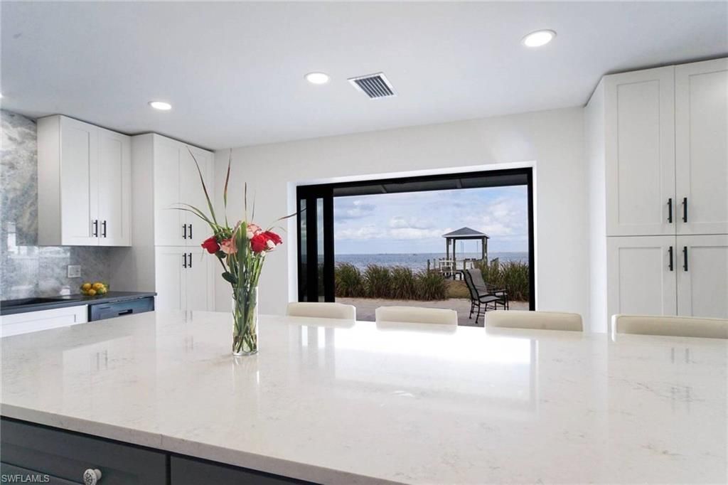 2210 Eighth Ave, Saint James City, FL 33956 Photo