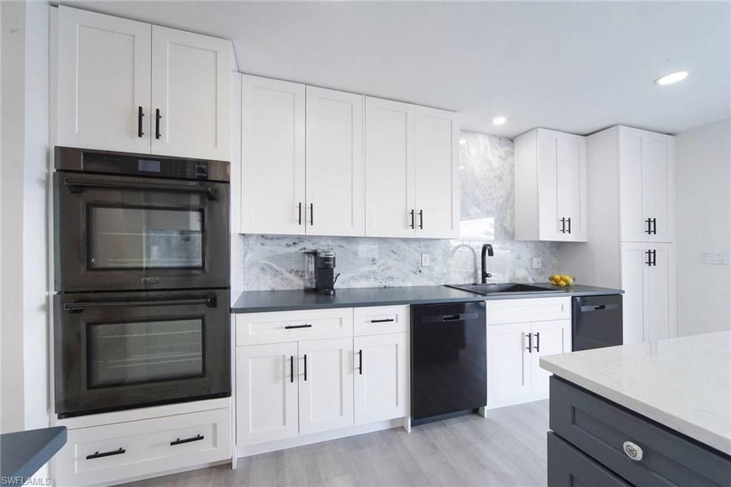 2210 Eighth Ave, Saint James City, FL 33956 Photo