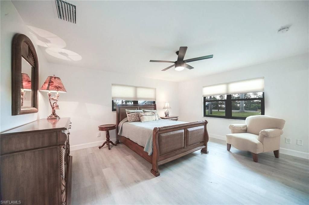 2210 Eighth Ave, Saint James City, FL 33956 Photo