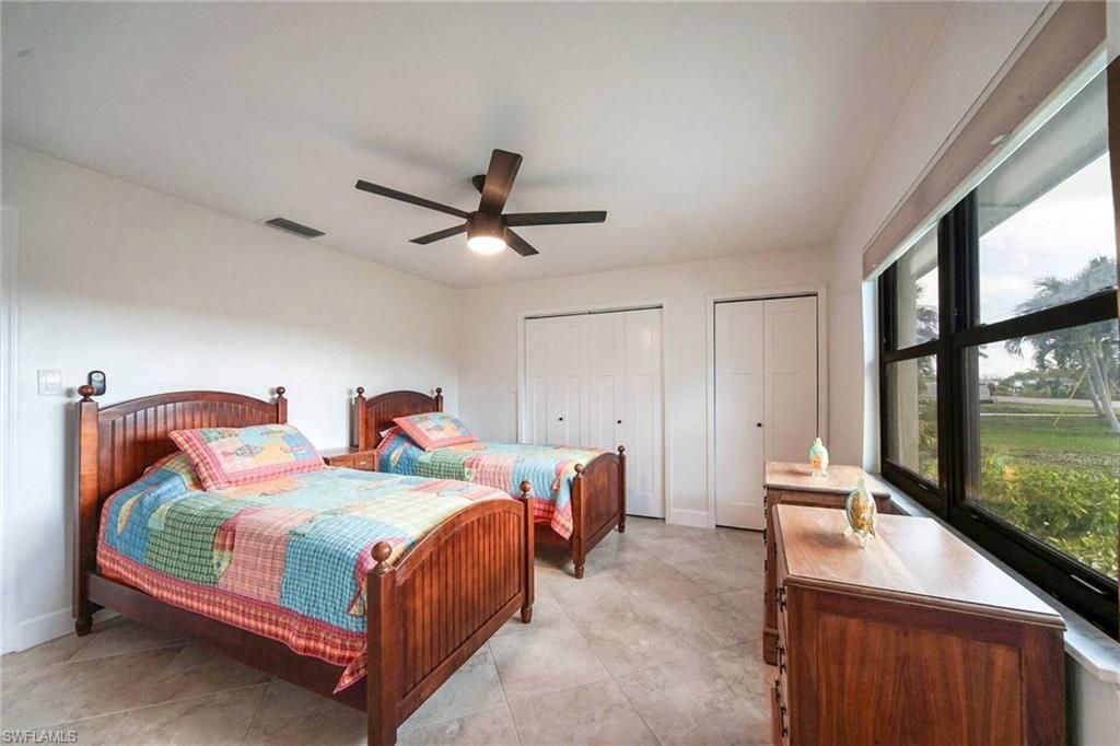 2210 Eighth Ave, Saint James City, FL 33956 Photo