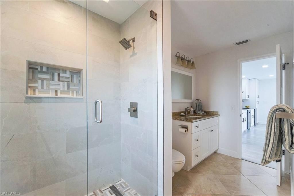 2210 Eighth Ave, Saint James City, FL 33956 Photo