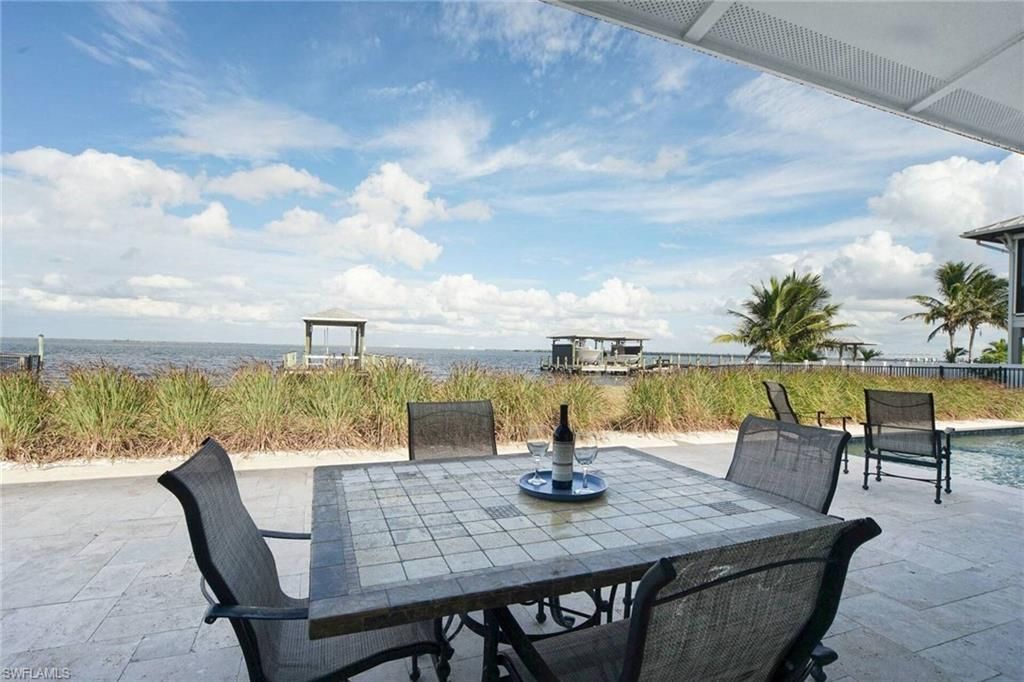 2210 Eighth Ave, Saint James City, FL 33956 Photo