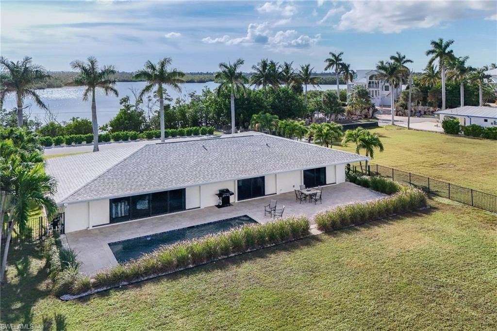 2210 Eighth Ave, Saint James City, FL 33956 Photo