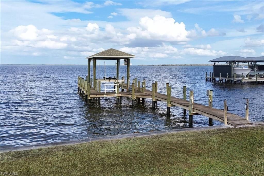 2210 Eighth Ave, Saint James City, FL 33956 Photo