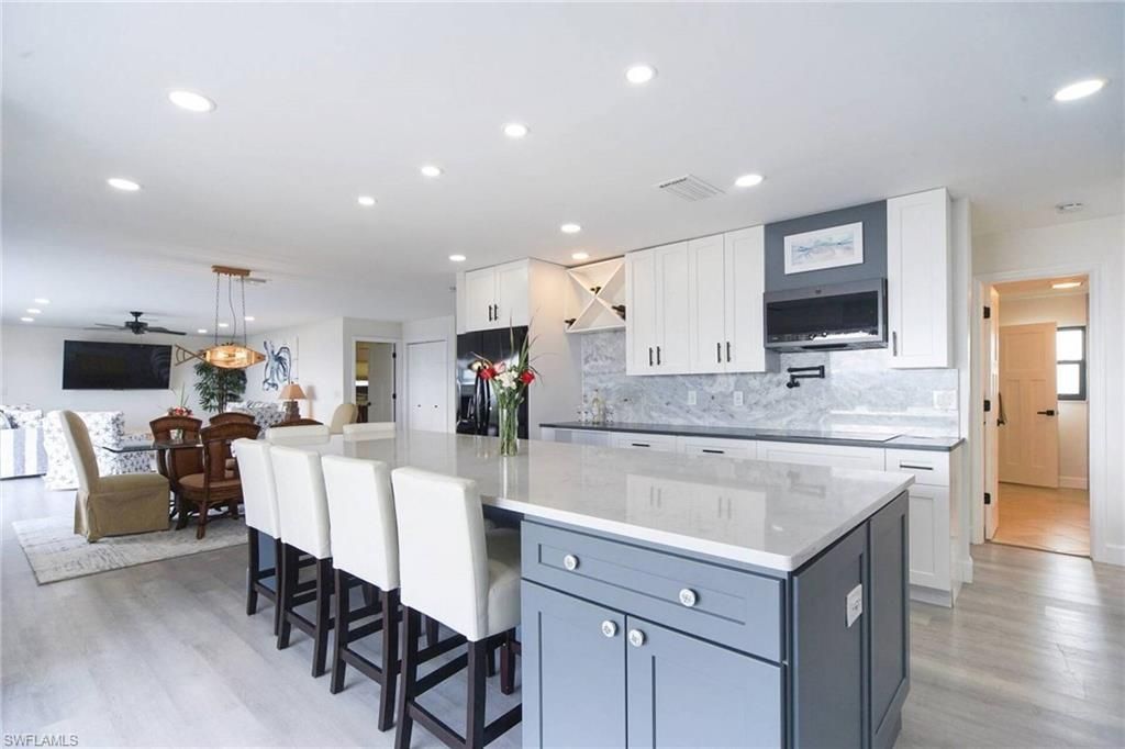 2210 Eighth Ave, Saint James City, FL 33956 Photo