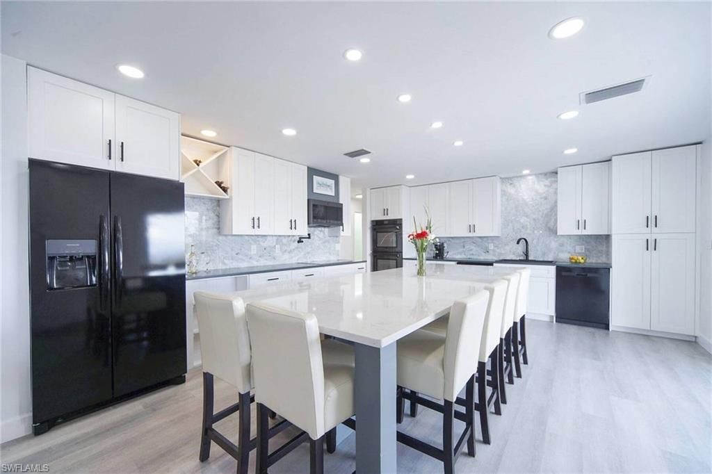 2210 Eighth Ave, Saint James City, FL 33956 Photo