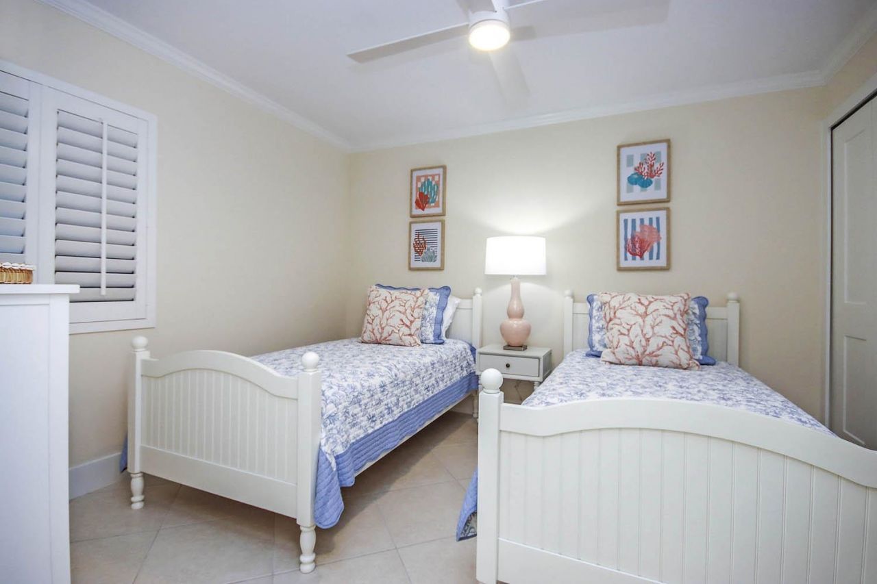 1785 Middle Gulf Dr, Unit A102, Sanibel, FL 33957 Photo