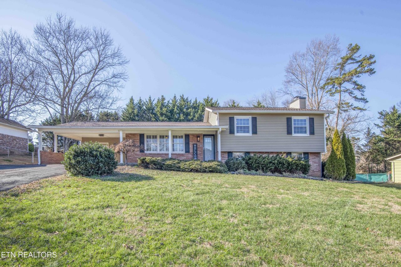 3729 Cherrylog Rd, Knoxville, TN 37921 Main Photo