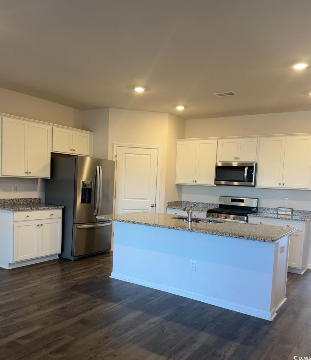 3789 Bells Lake Circle Photo 4