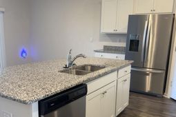 3789 Bells Lake Circle photo 4