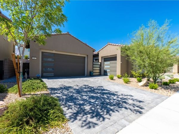 207 Cactus Sunrise Street, Las Vegas, NV 89138