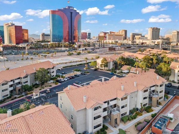 4200 S Valley View Boulevard, Unit 1007, Las Vegas, NV 89103