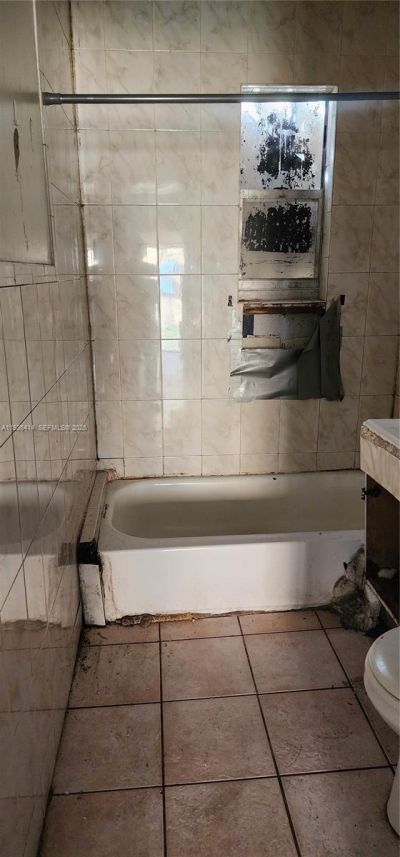 5428 NW 13th Ave, Miami, FL 33142 Photo