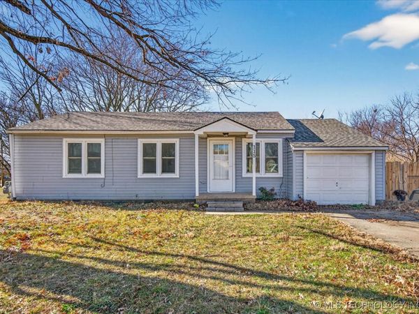 115 NE Avondale Avenue, Bartlesville, OK 74006