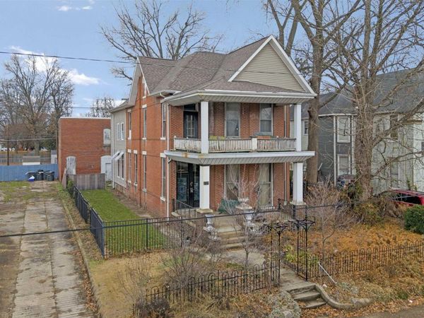 310 Washington Avenue, Evansville, IN 47713