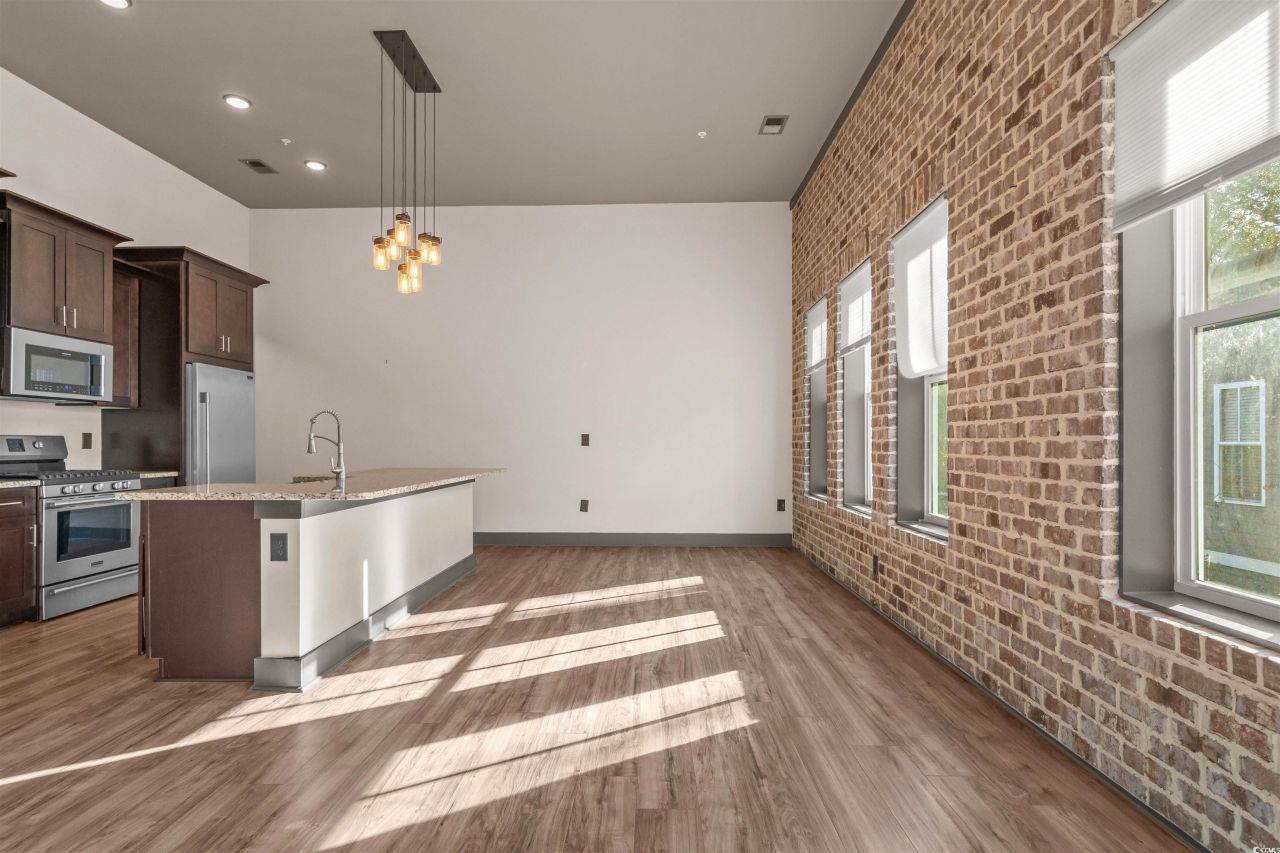 80 Shady Oak Ln. Photo 8