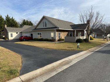 112 Salisbury Circle, Lynchburg, VA 24502