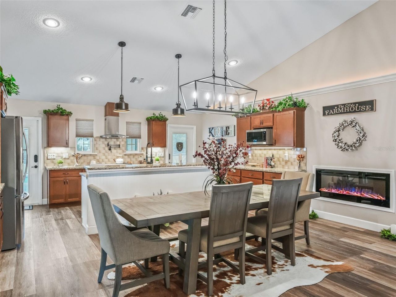 6570 SE 175th Court, Morriston, FL 32668 Photo